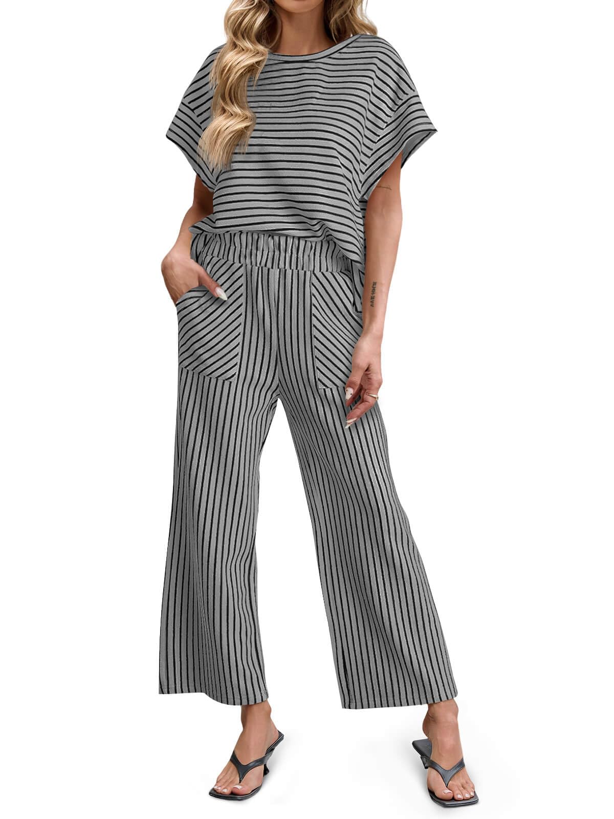 Women's Striped 2 Piece Sets Short Sleeve T Shirts Wide Leg Pants with Pockets